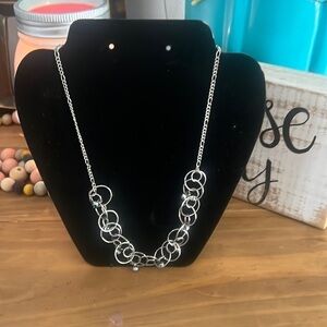Women’s necklace